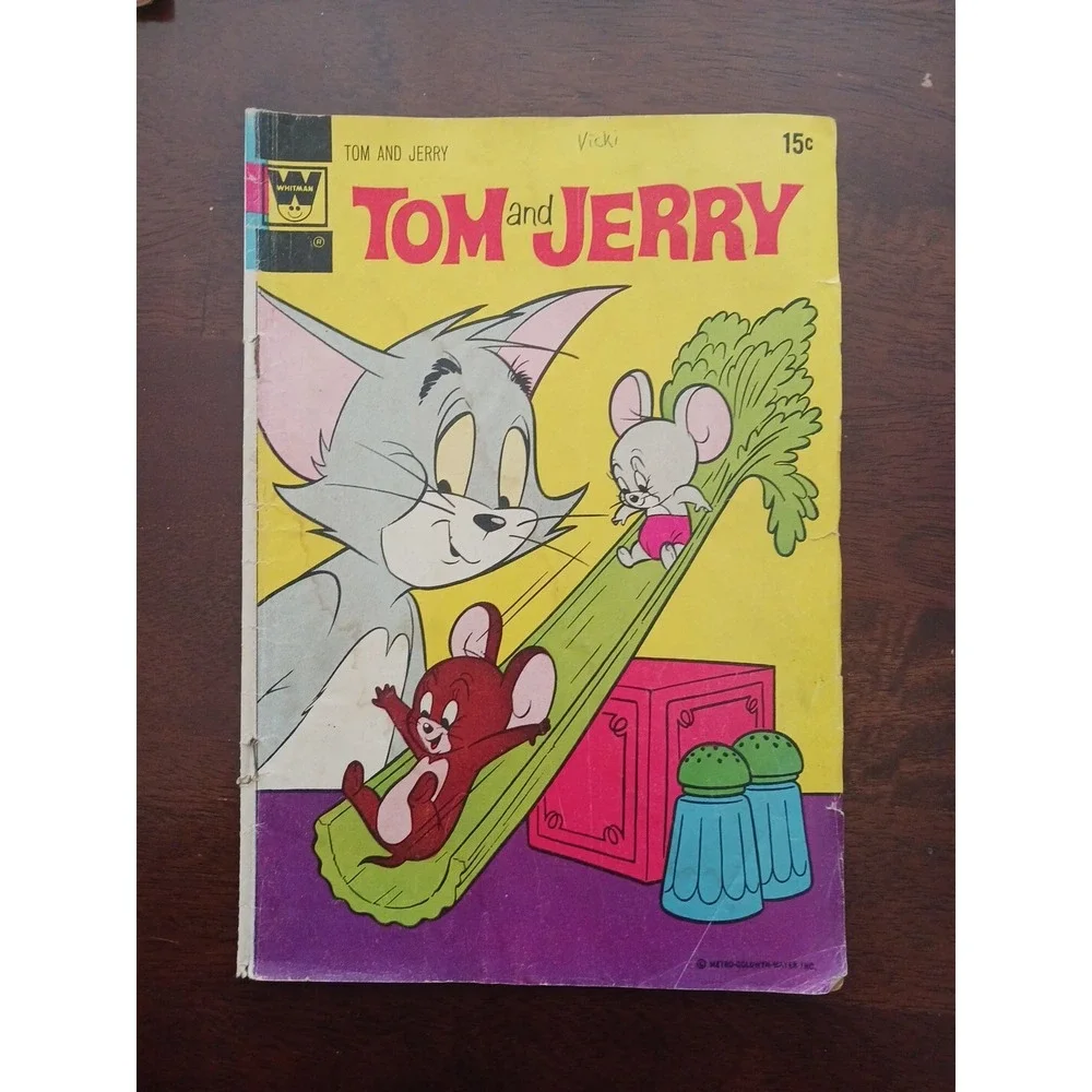 Lot of 8 Gold Key & Whitman Comic Books Hair Bears Bugs Tom & Jerry Brer Rabbit